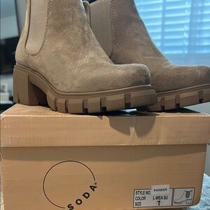 Soda Women's Beige Ankle Booties